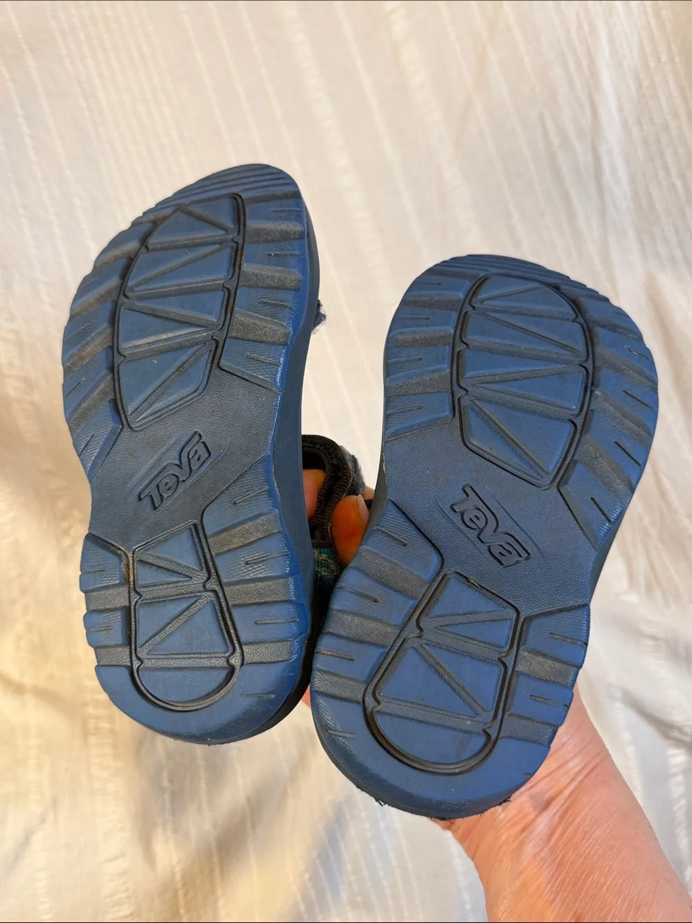 Teva Kids 11 Hurricane Sandals Beach Pool Outdoors Water Sports Adjustable Kayak
